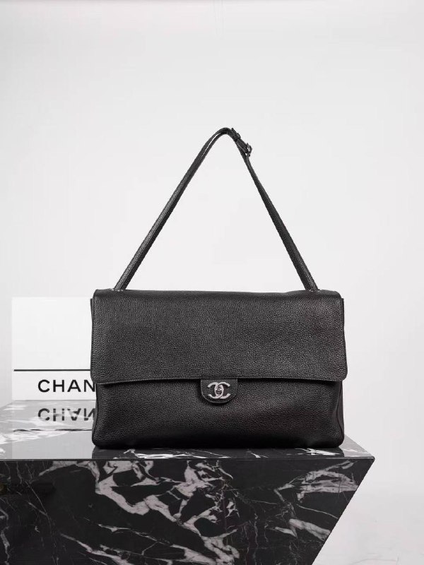 Black Shoulder Bag